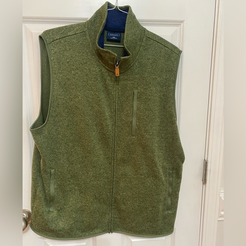 Crown & Ivy Men’s Green Vest Sz Large NWOT - Picture 1 of 10